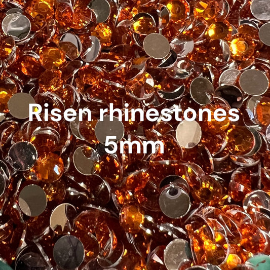 Rhinestones Risen